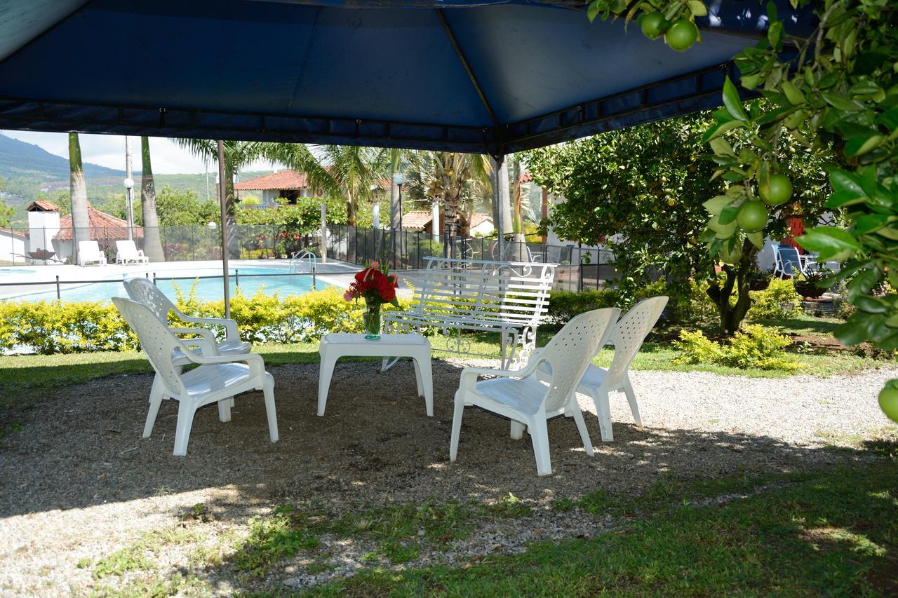 Hotel Campestre La Loma Curití Εξωτερικό φωτογραφία